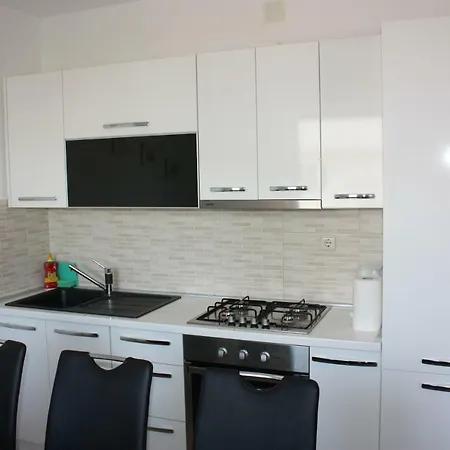 Natalia Pag Apartment